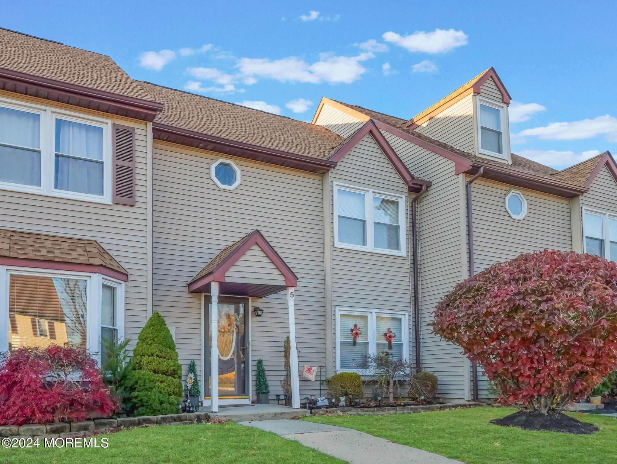 5 Revere Court