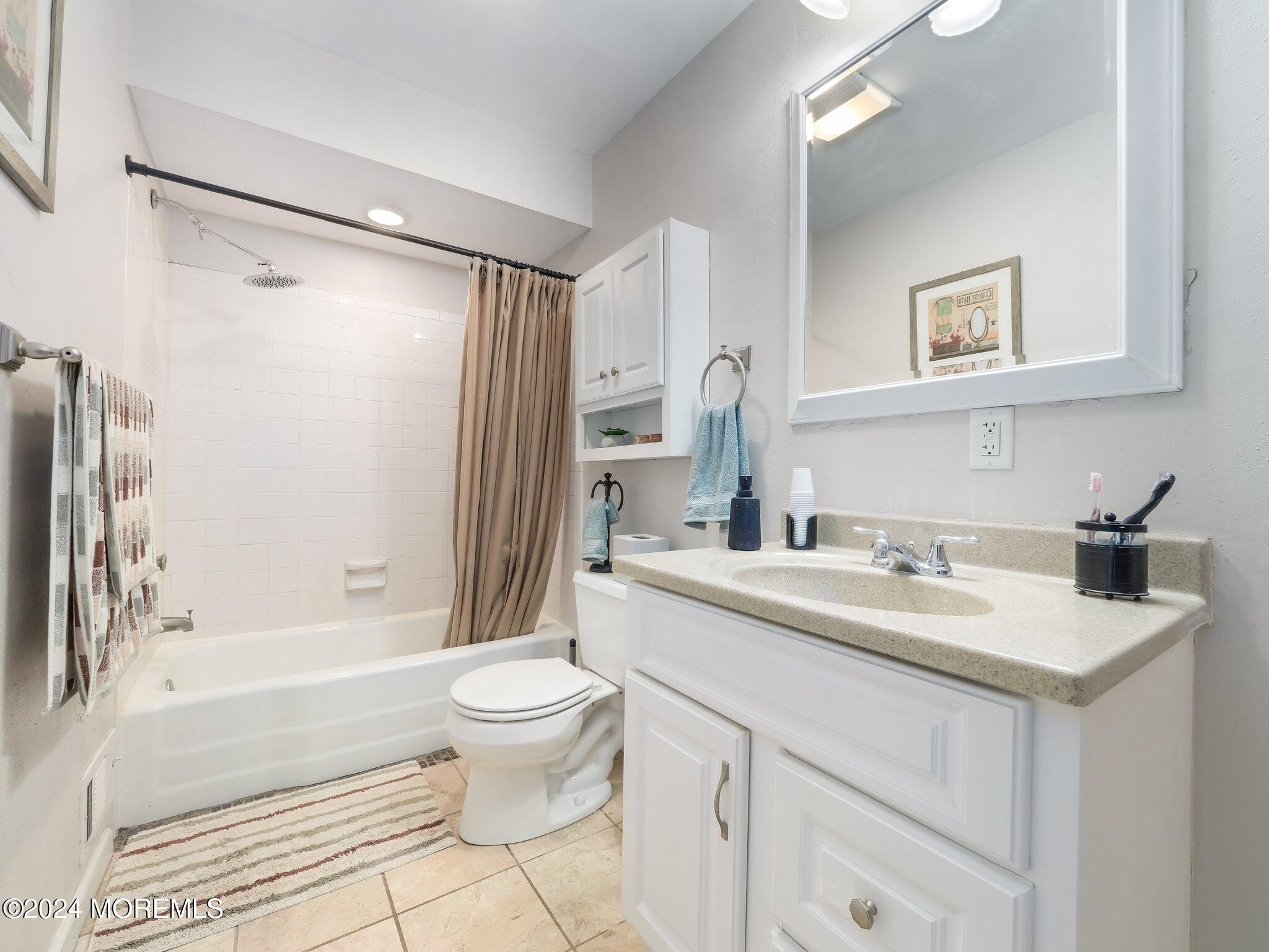 5 Revere Court