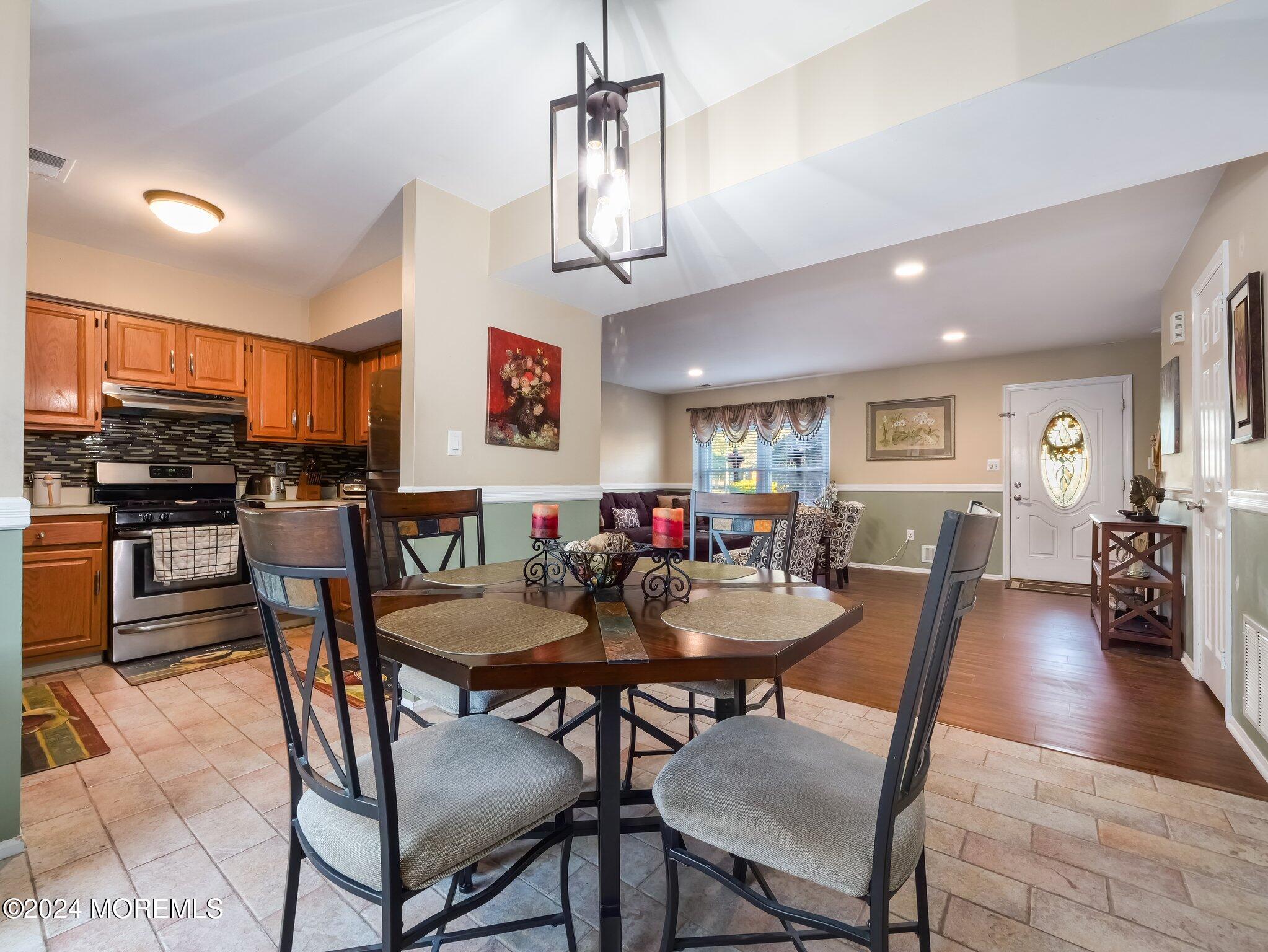 5 Revere Court