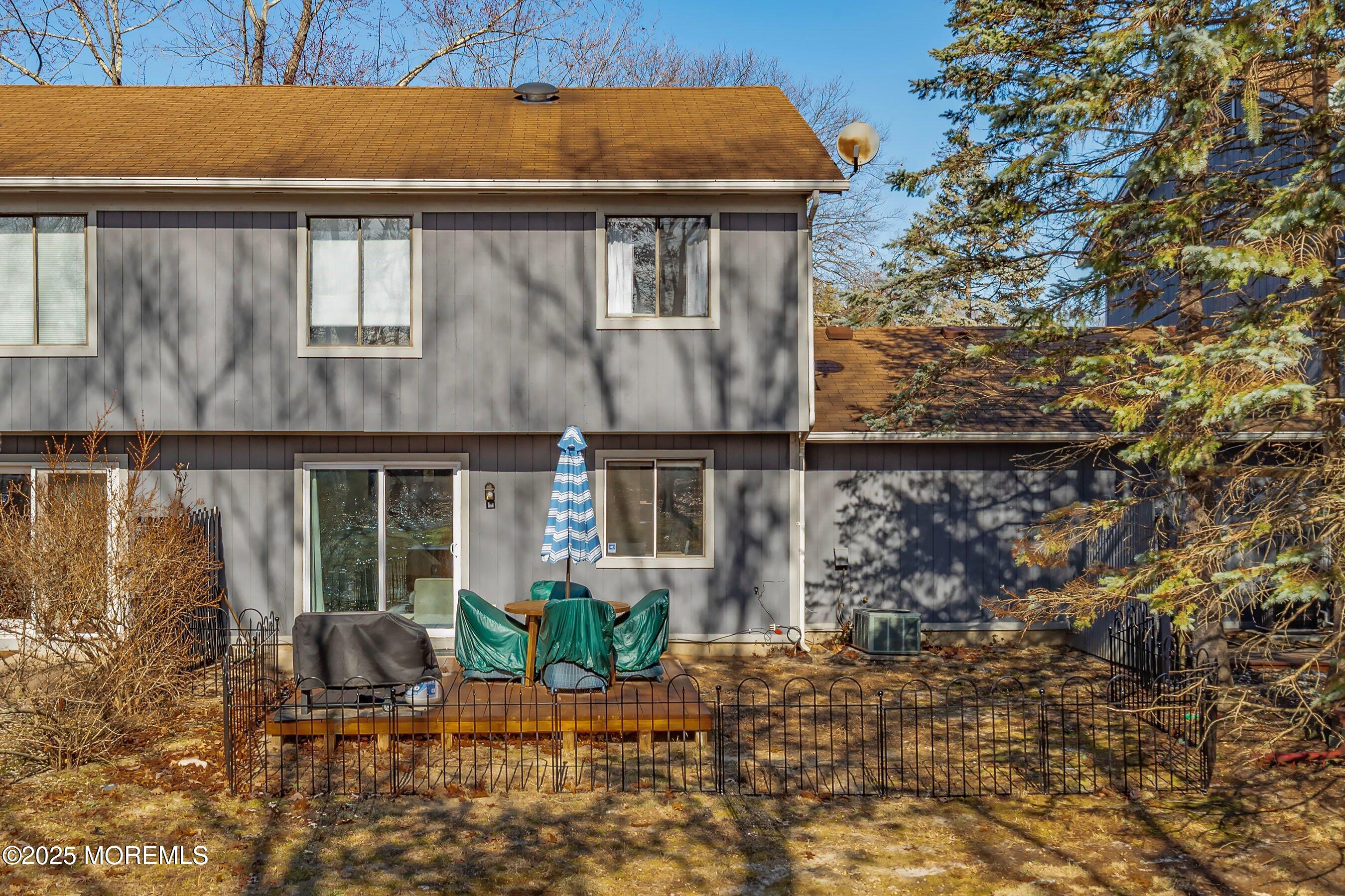6 Pelican Road, 1000