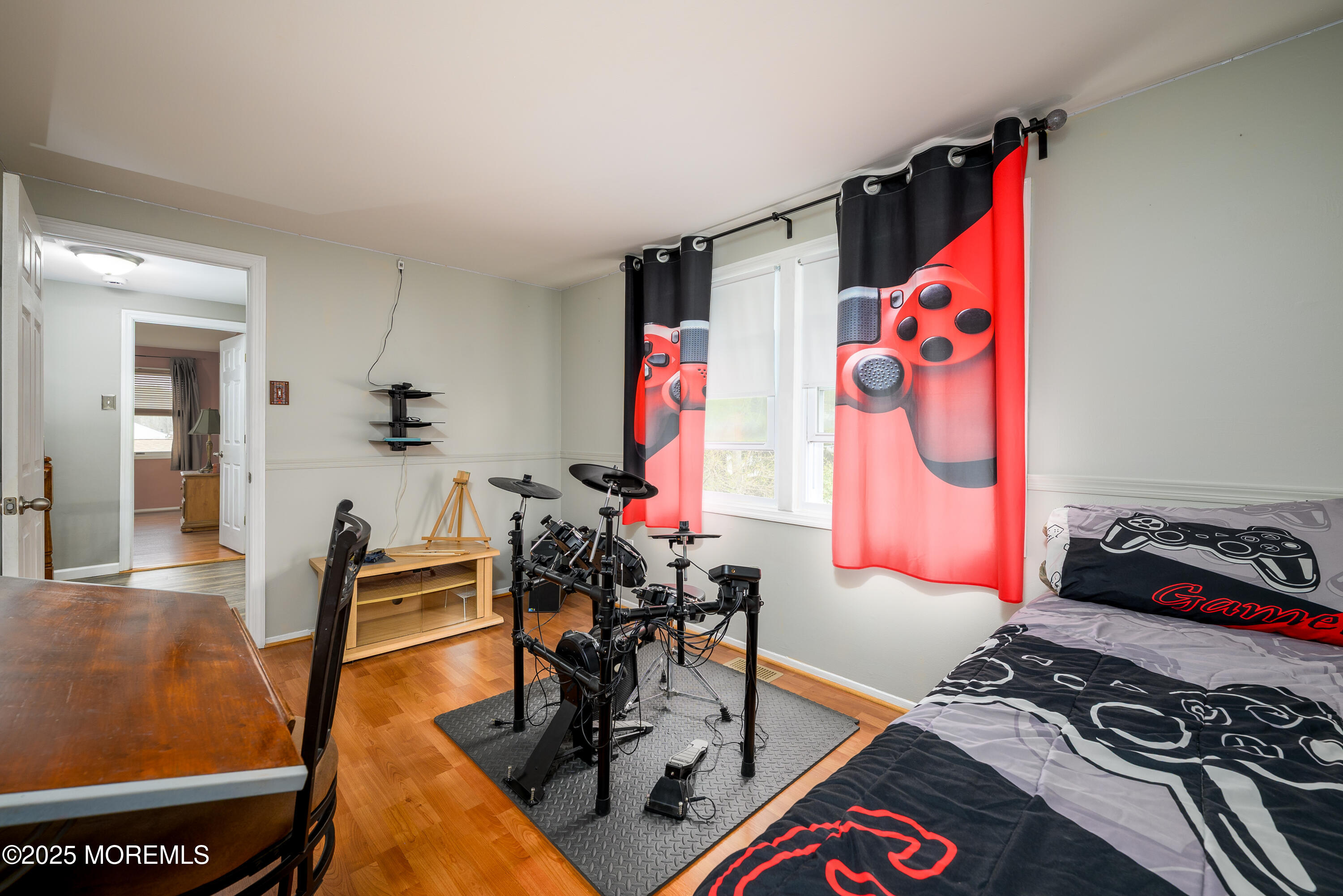 20 Edwards Lane