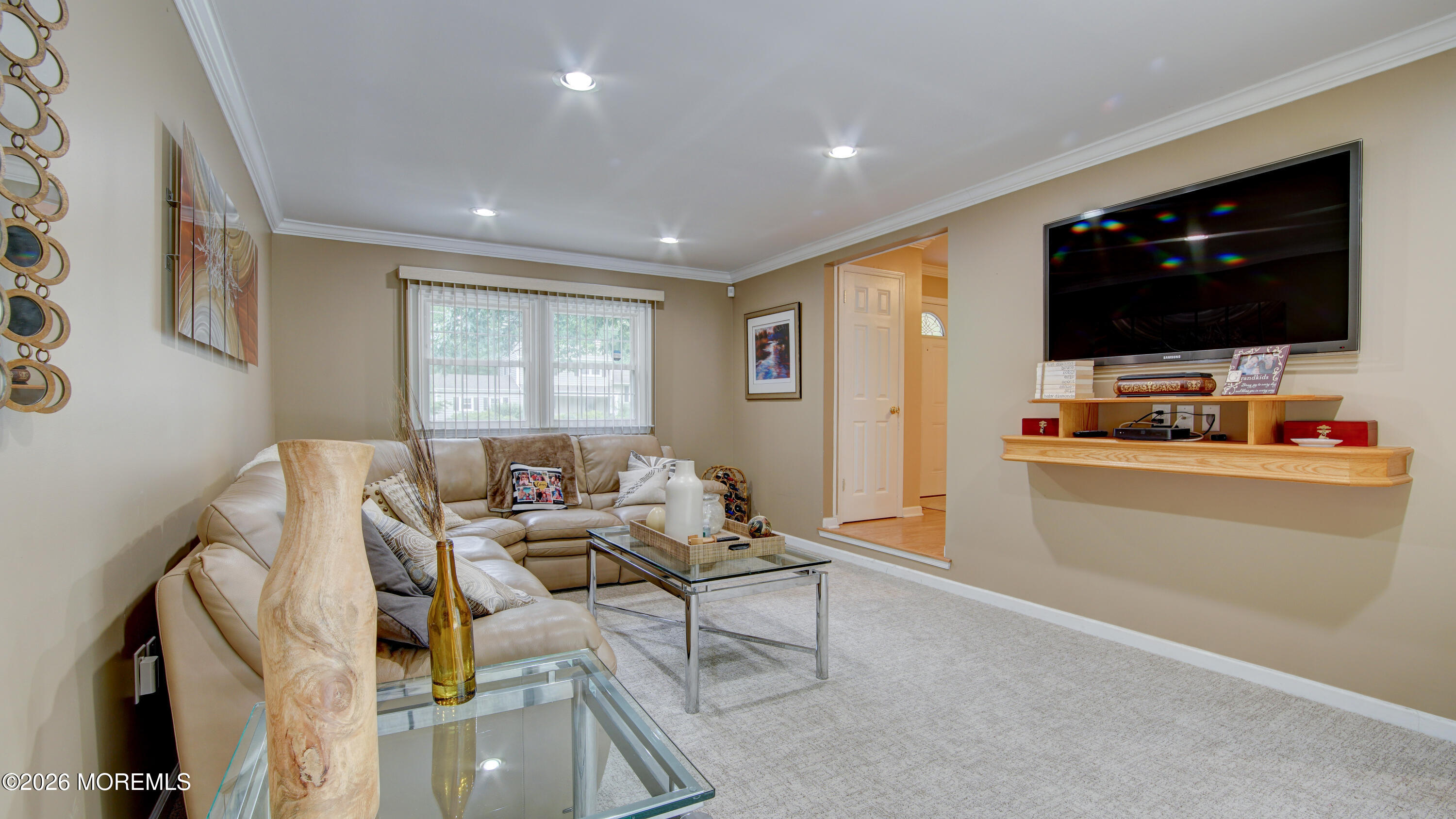 10 Cornwall Drive