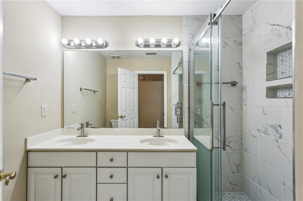 2714 Harper Woods Drive