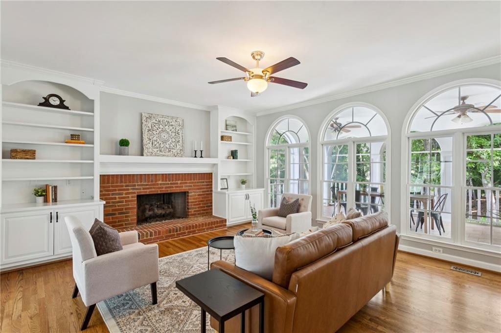 1181 Parkland Run SE