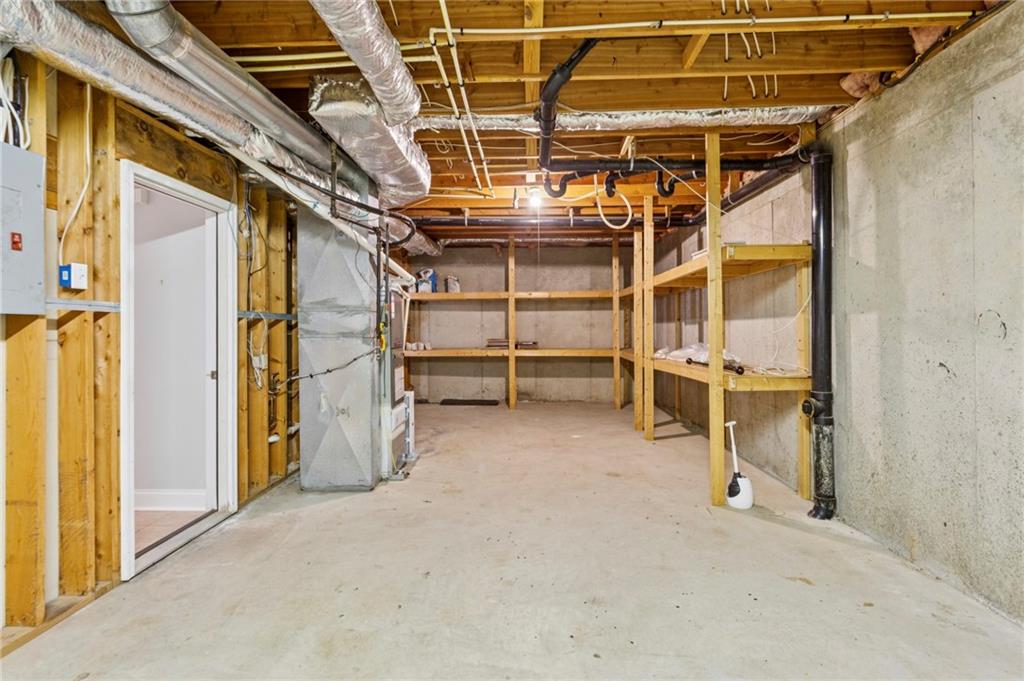 1181 Parkland Run SE