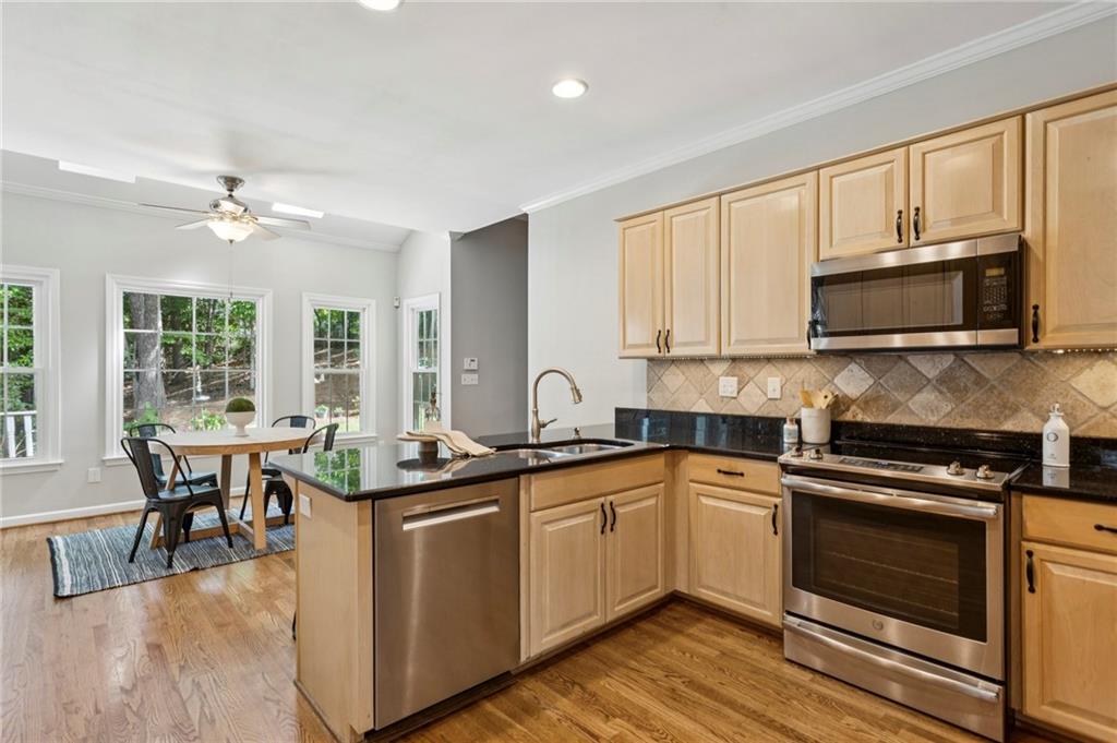 1181 Parkland Run SE