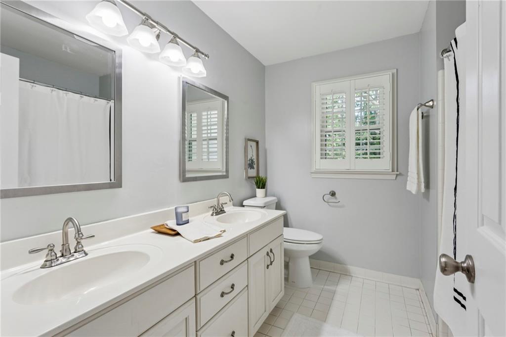 1181 Parkland Run SE