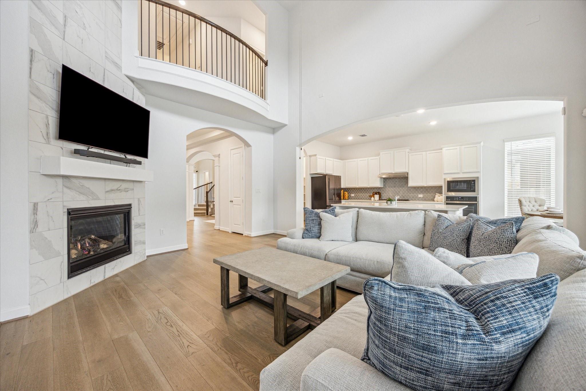 184 Manzanita DR