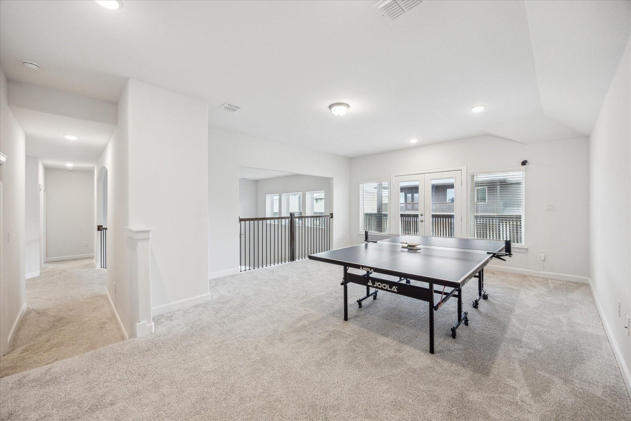 184 Manzanita DR