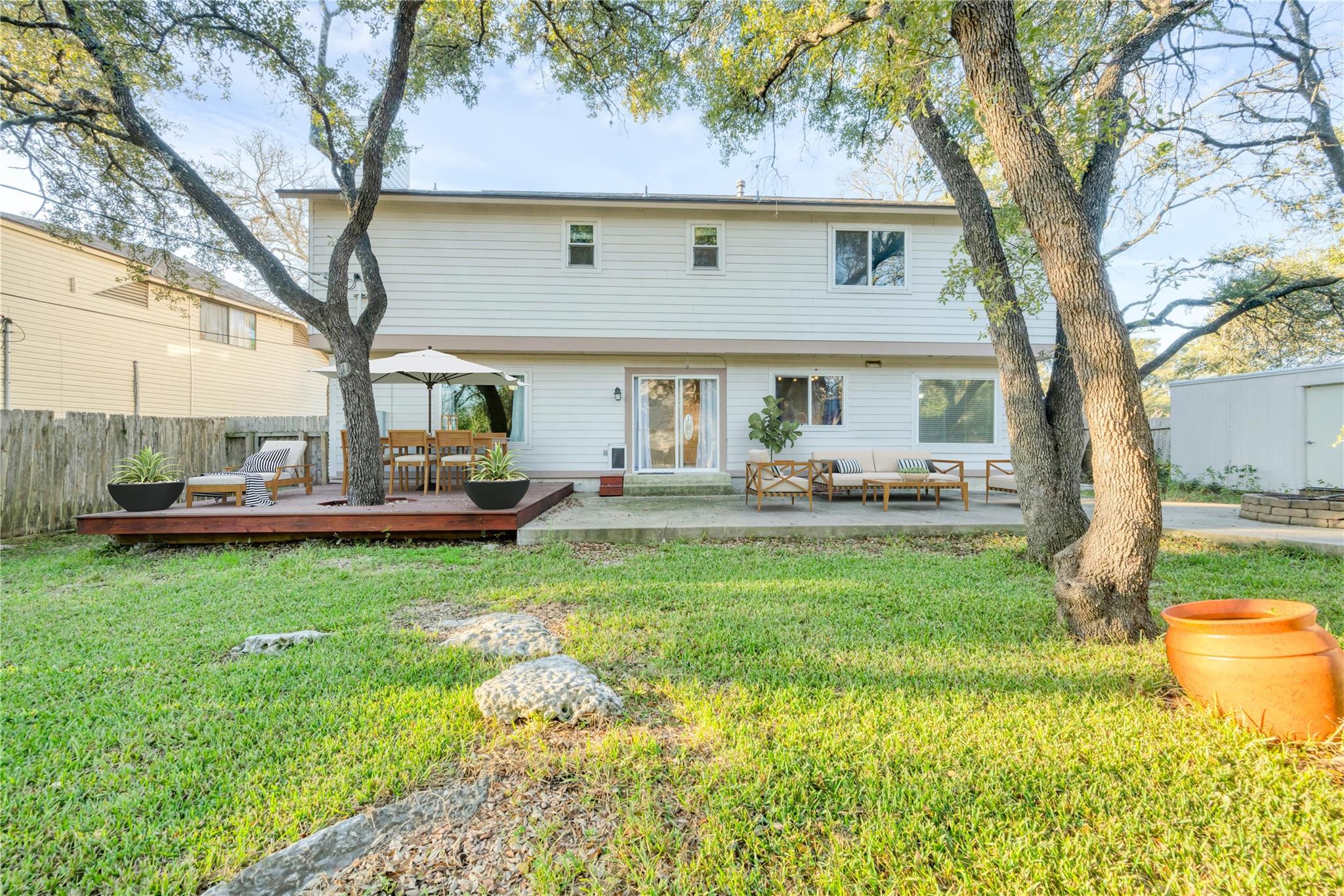 13233 Briar Hollow DR