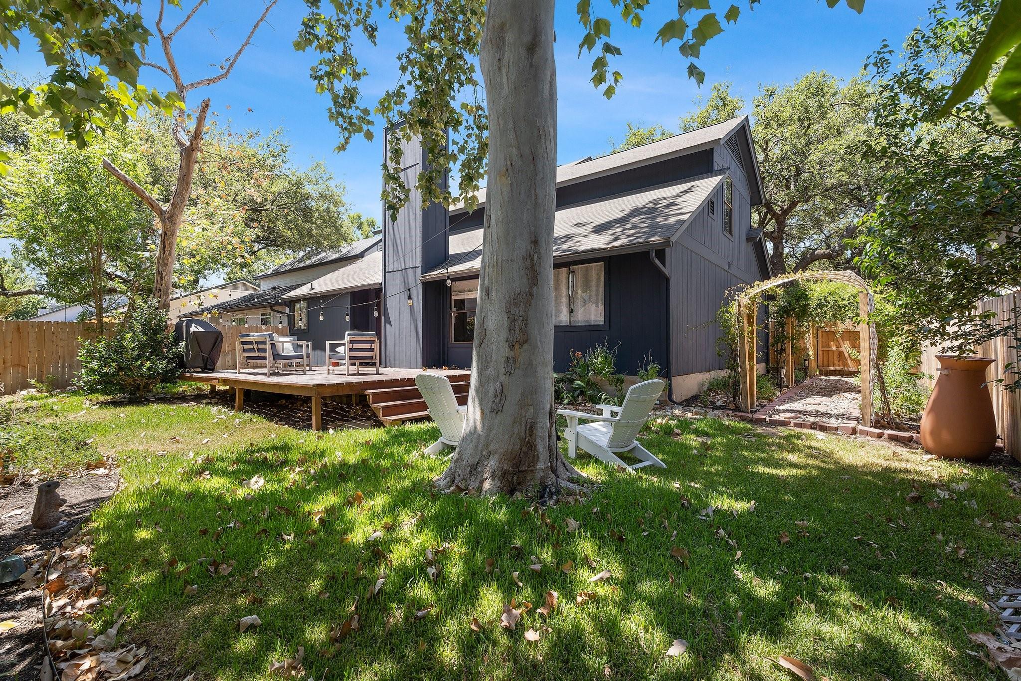 13021 Amarillo Ave