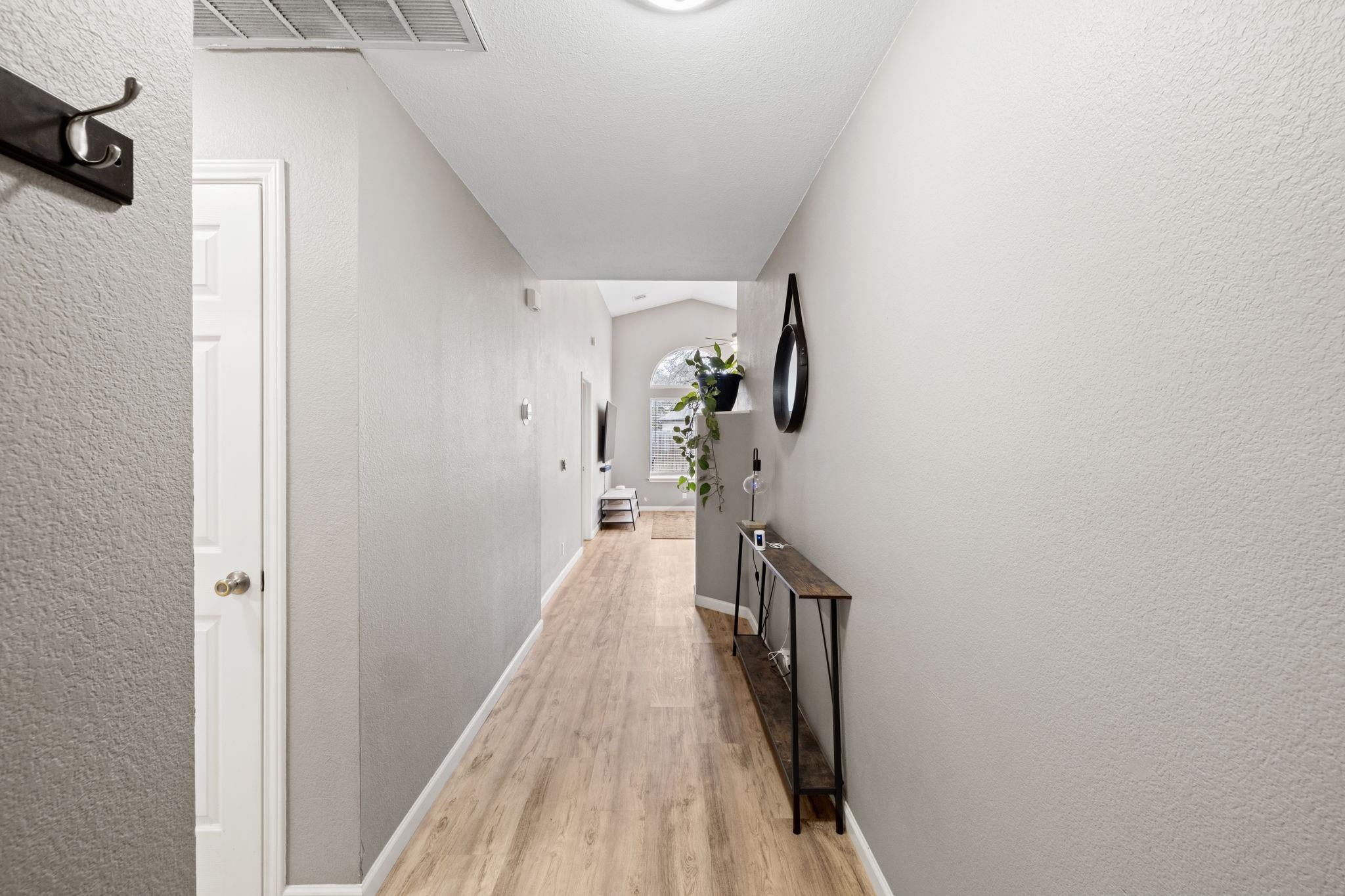 17104 Jigsaw Pathway