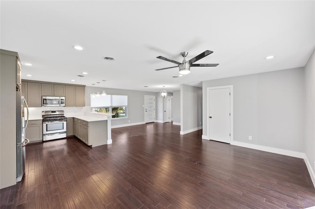 1305 Glenwood DR