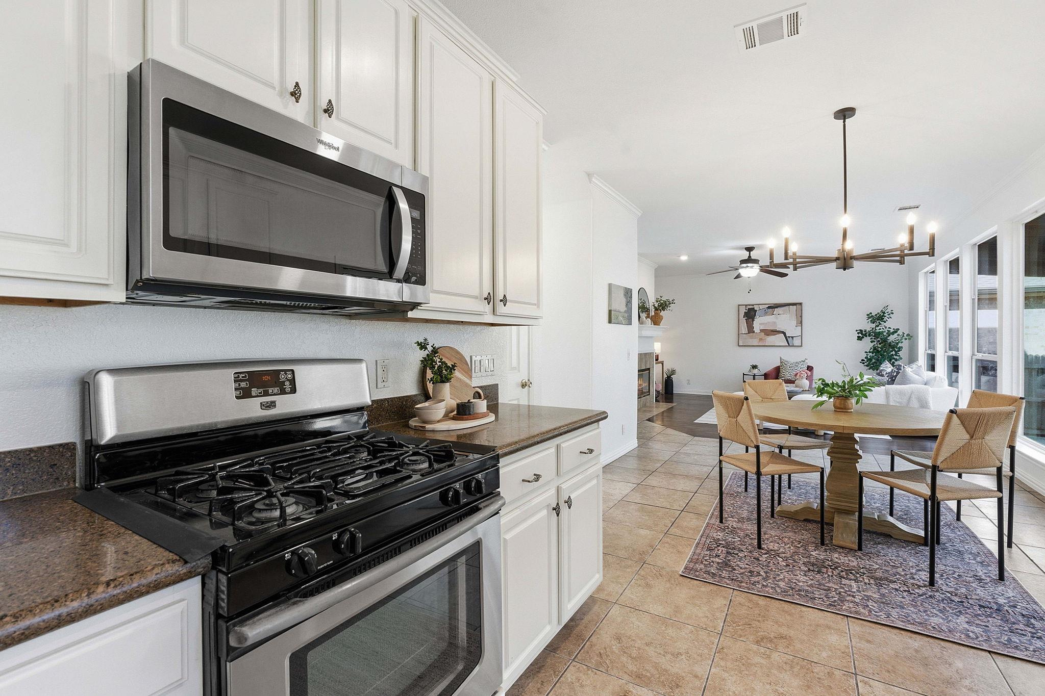 2310 Eleanor WAY