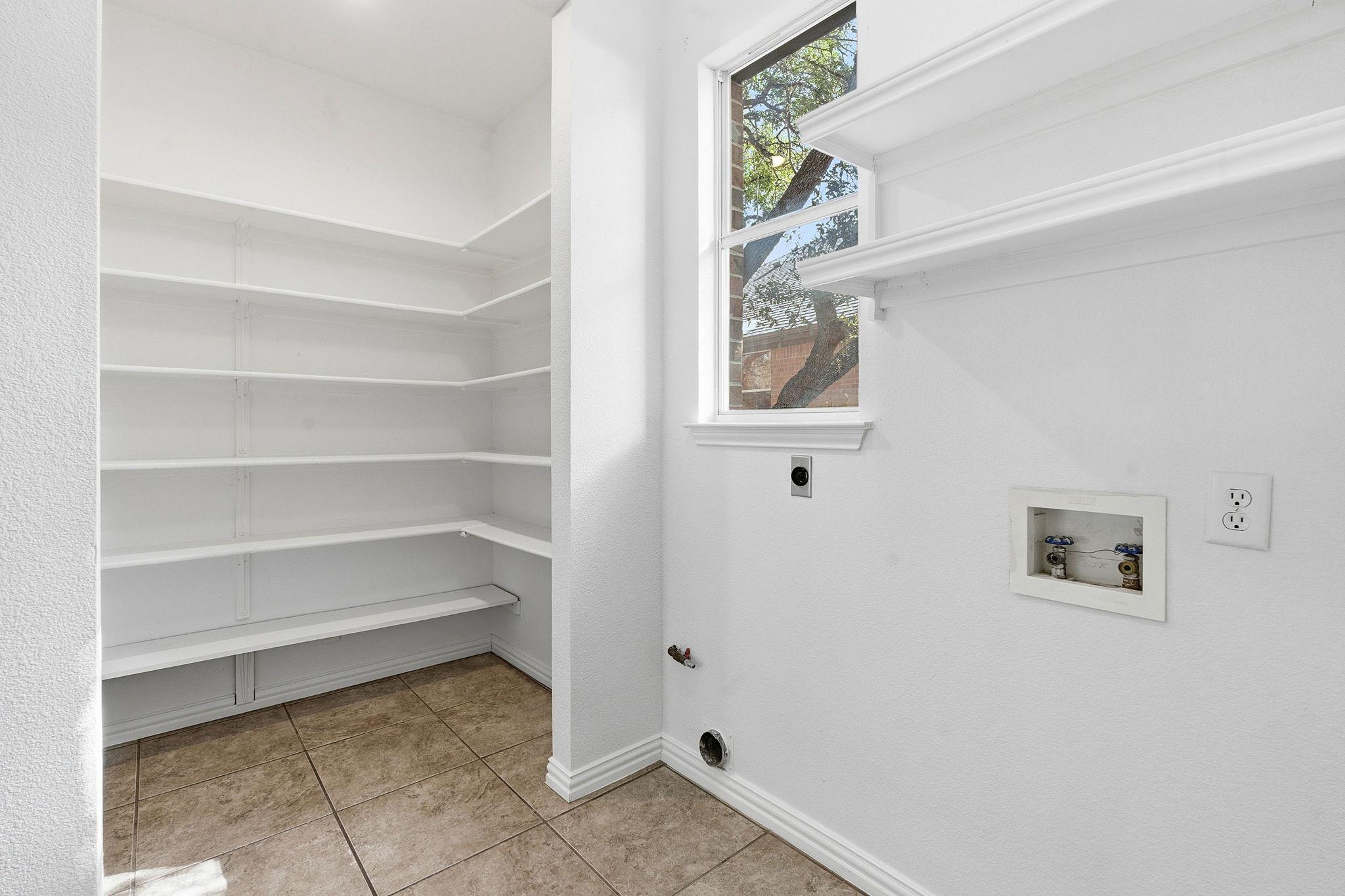 2310 Eleanor WAY