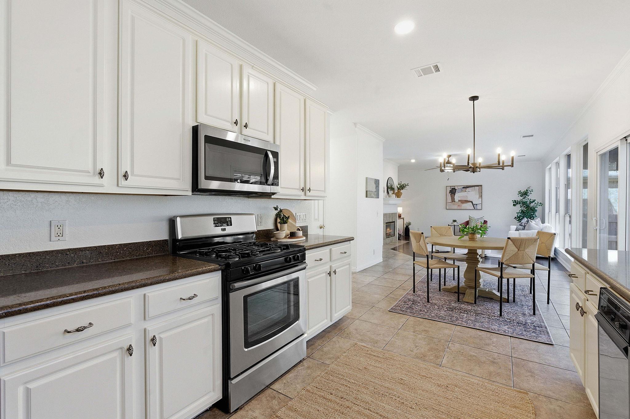 2310 Eleanor WAY