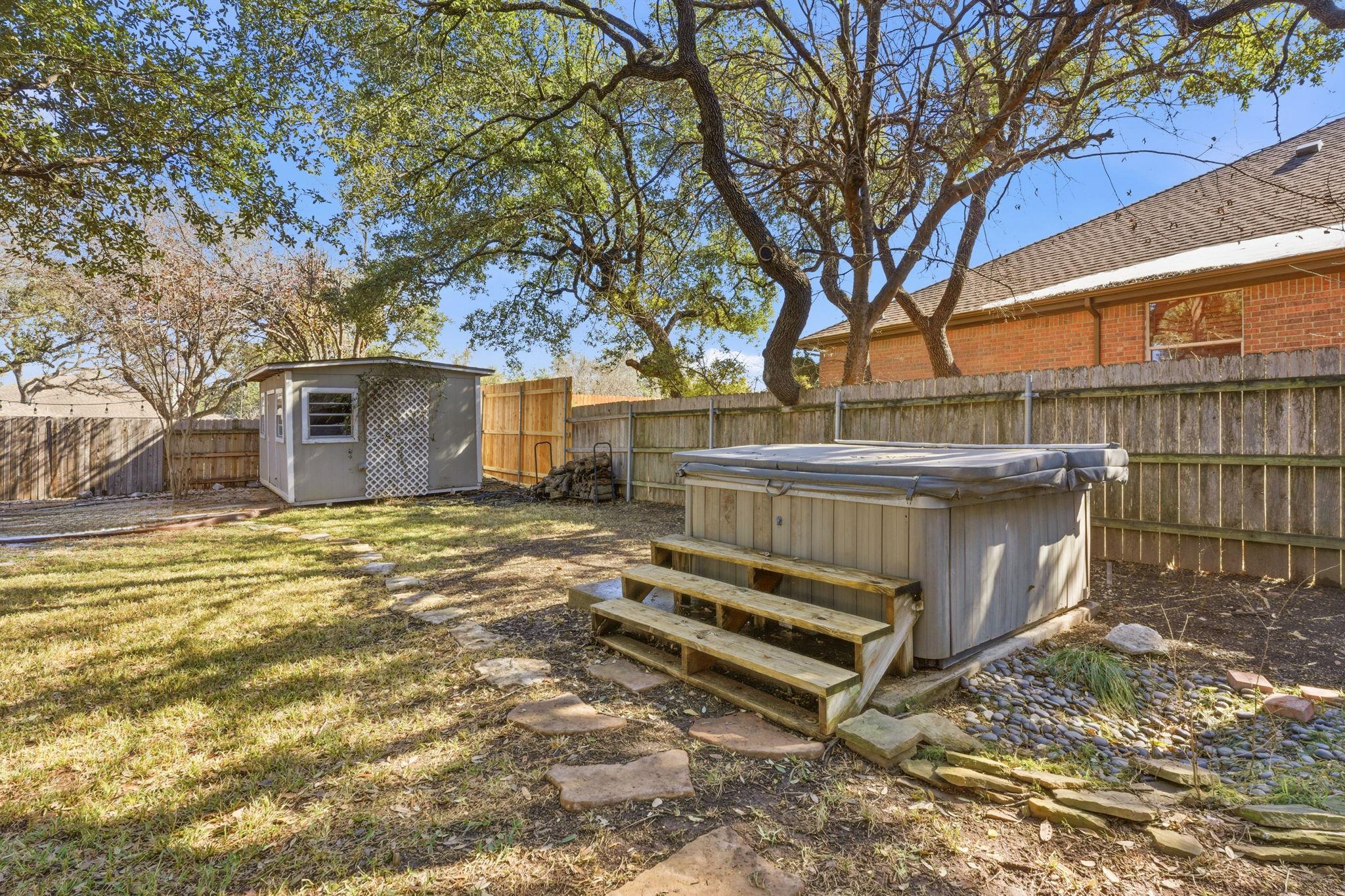 2310 Eleanor WAY