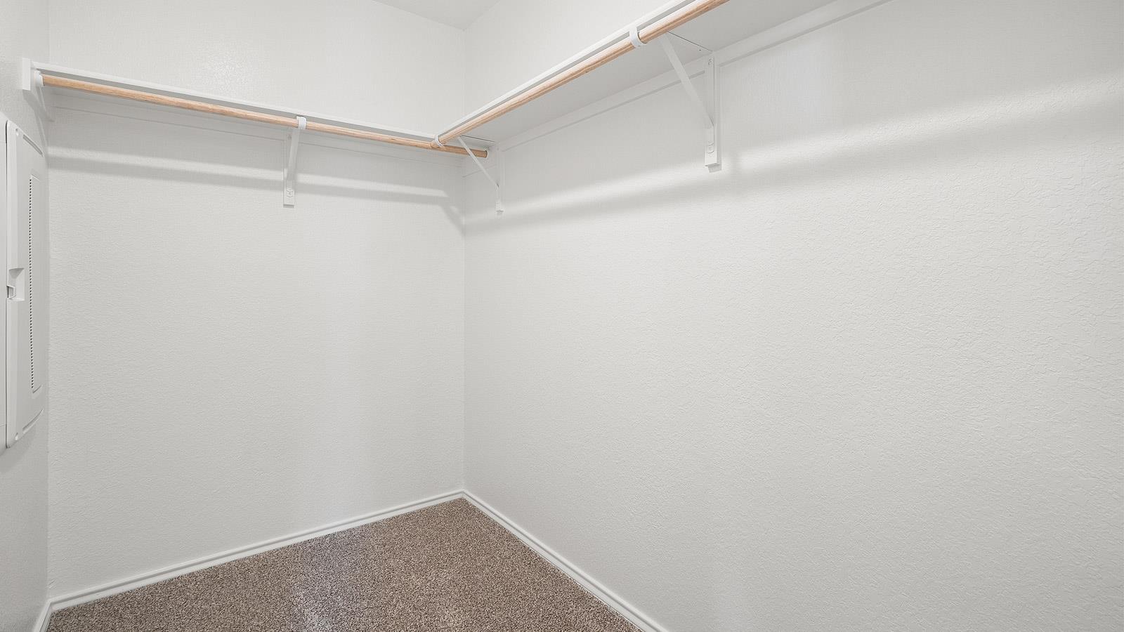 320 Puerto Plata Ave