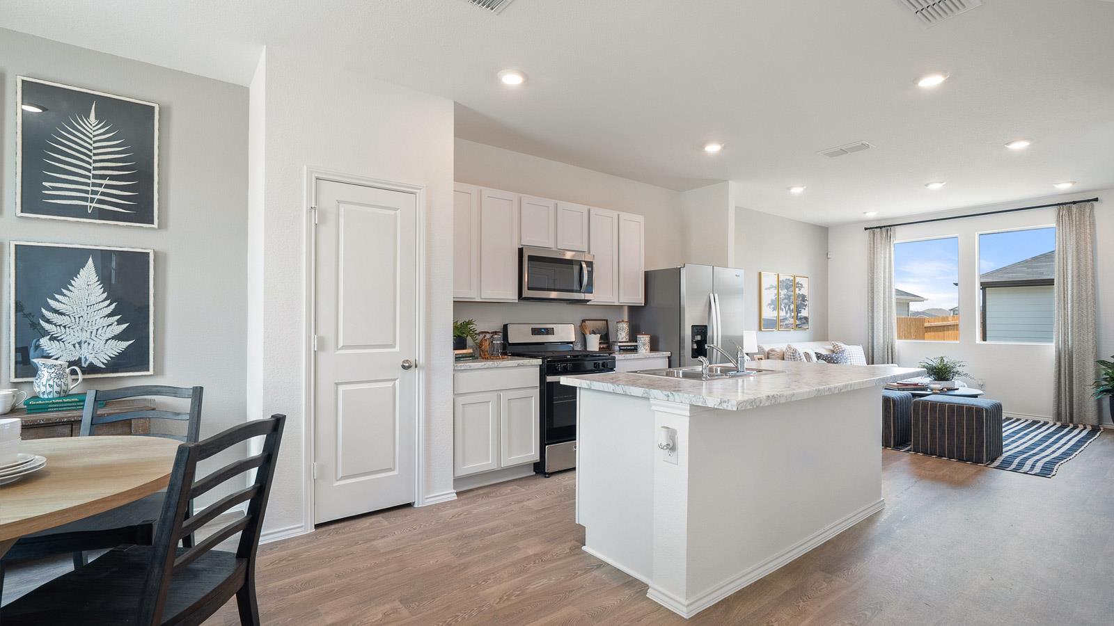 320 Puerto Plata Ave