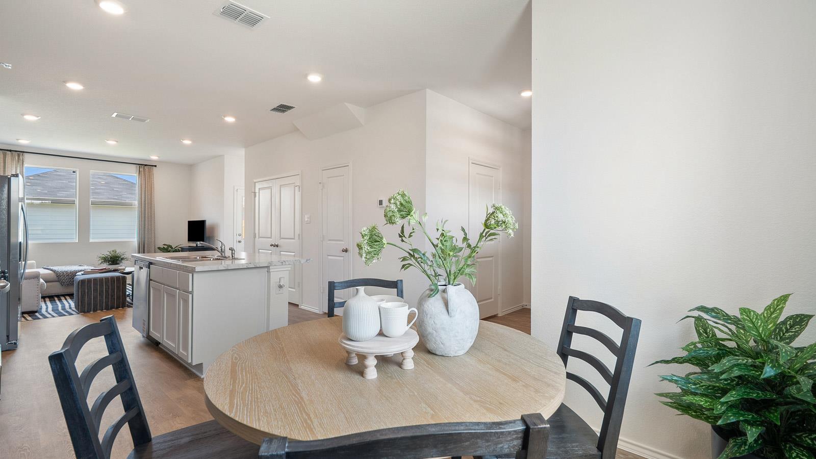 320 Puerto Plata Ave