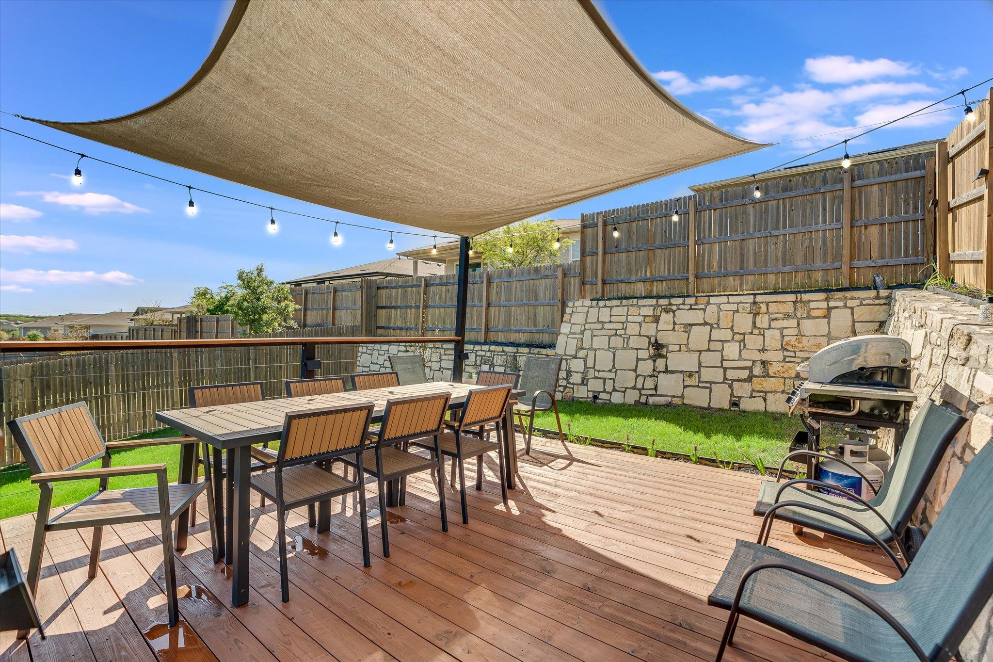 2405 Sisterdale LN