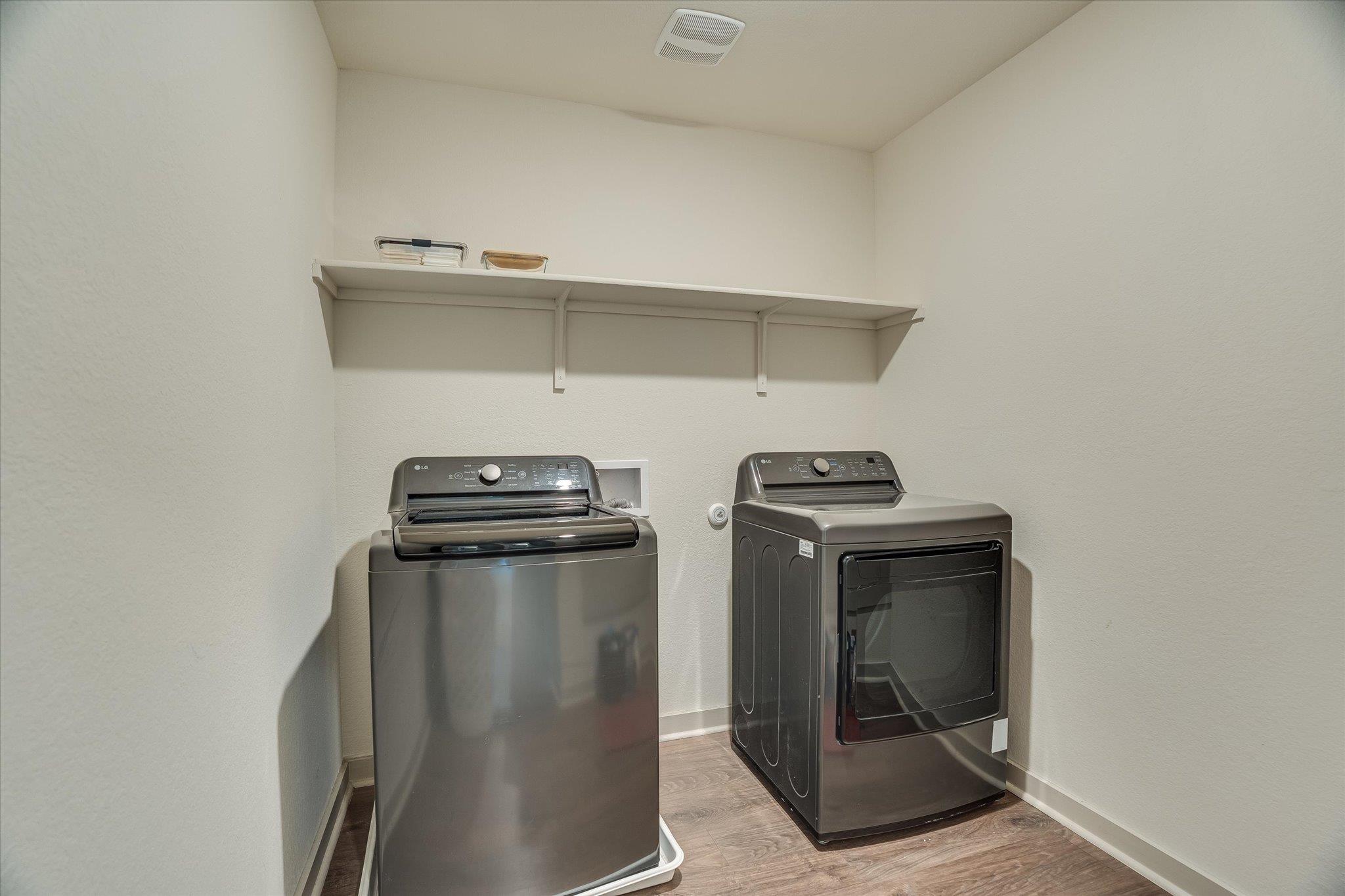 2405 Sisterdale LN