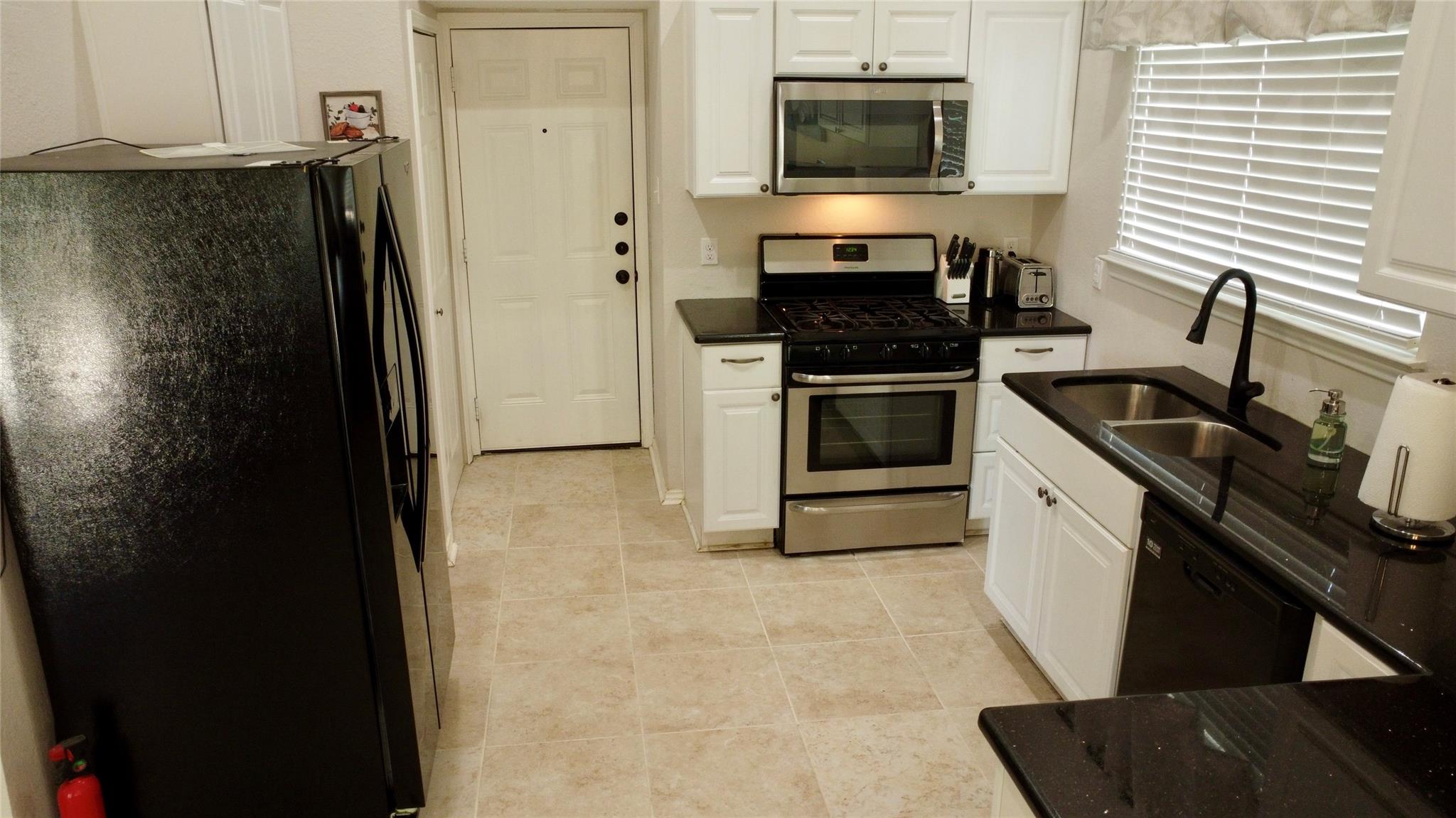 12813 Magnolia Mound TRL