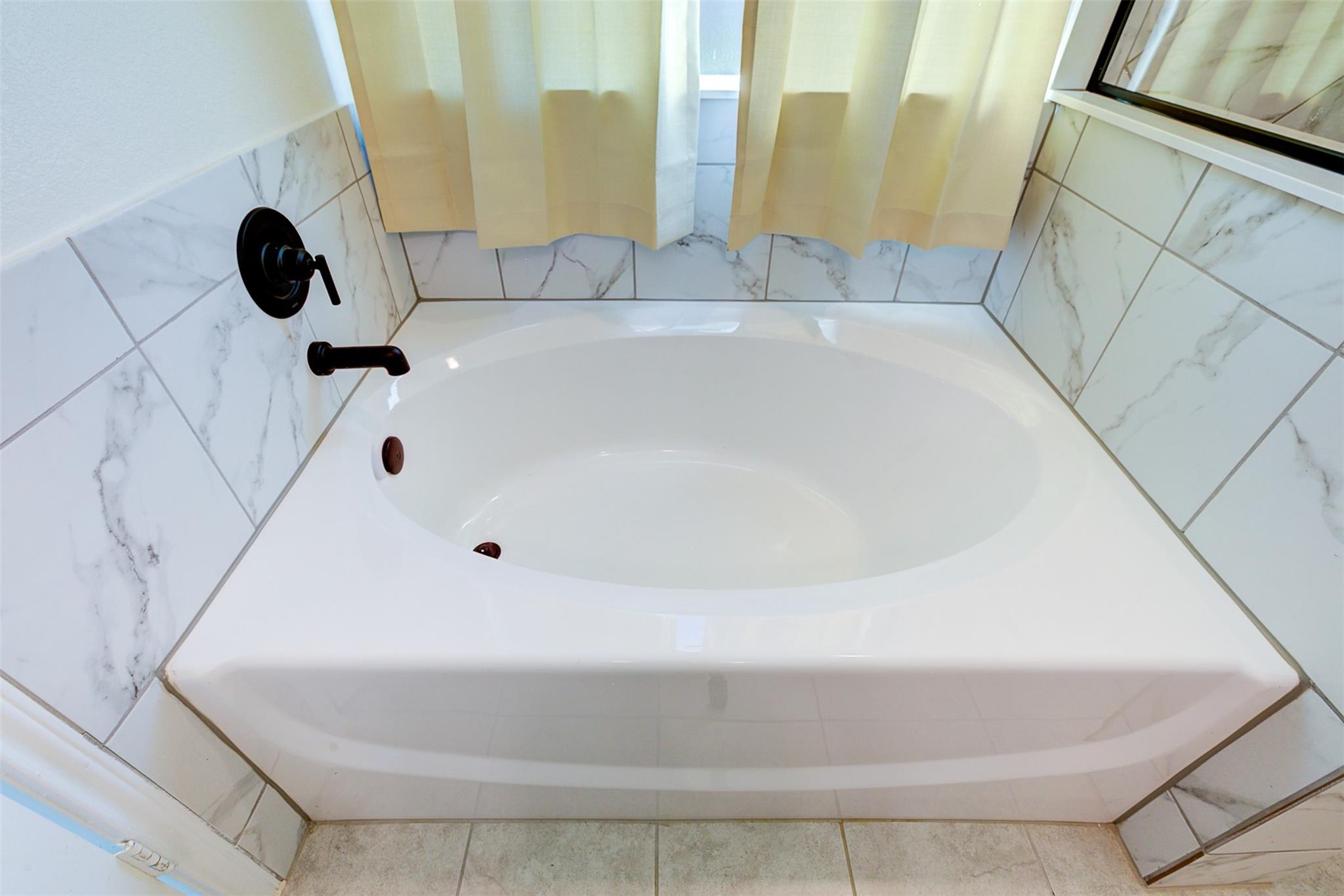 14116 Flawless Flora DR