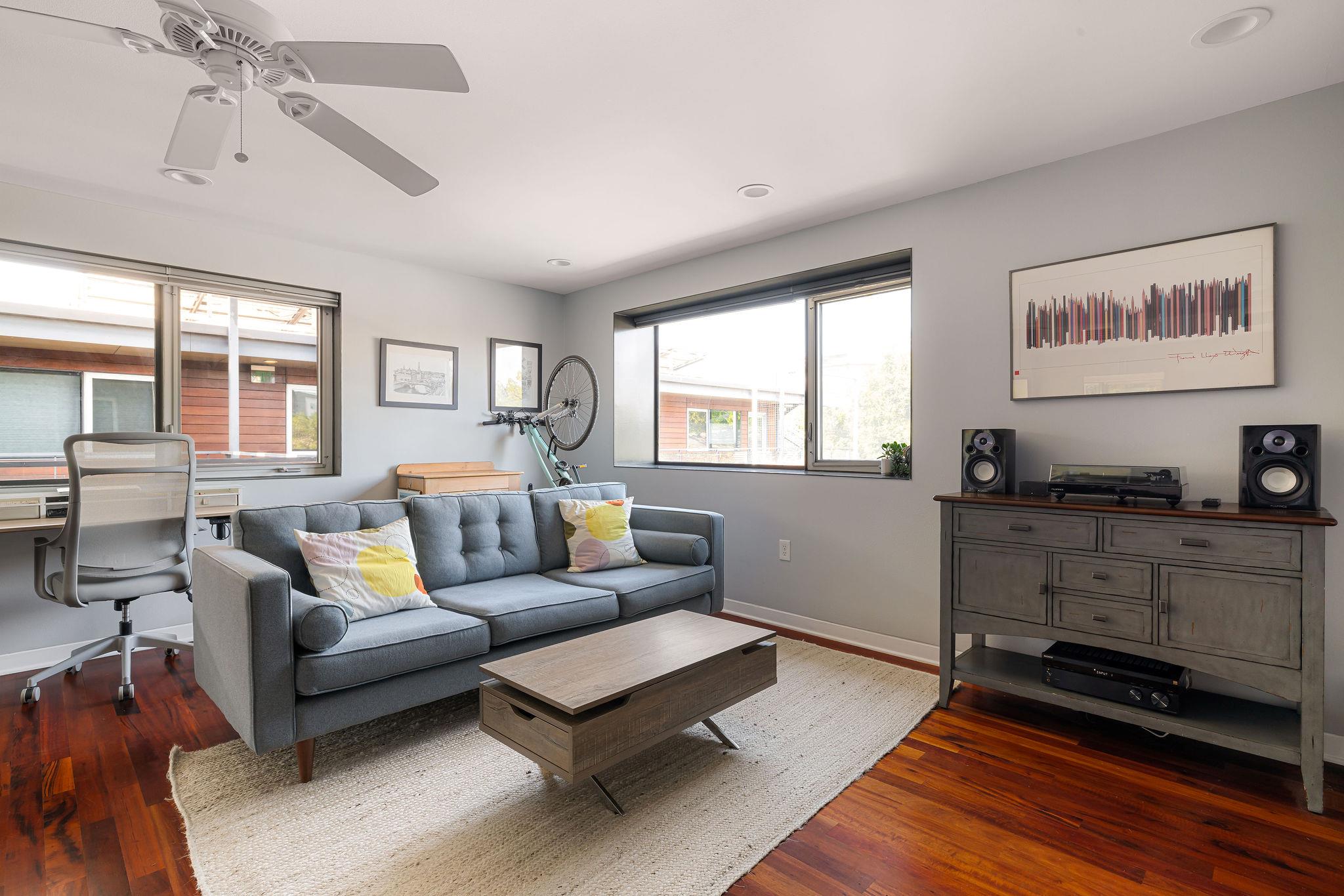 904 West Ave # 213