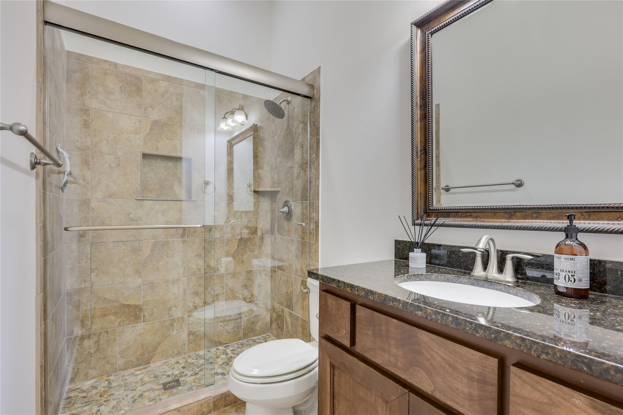 2210 University Club DR # 10A