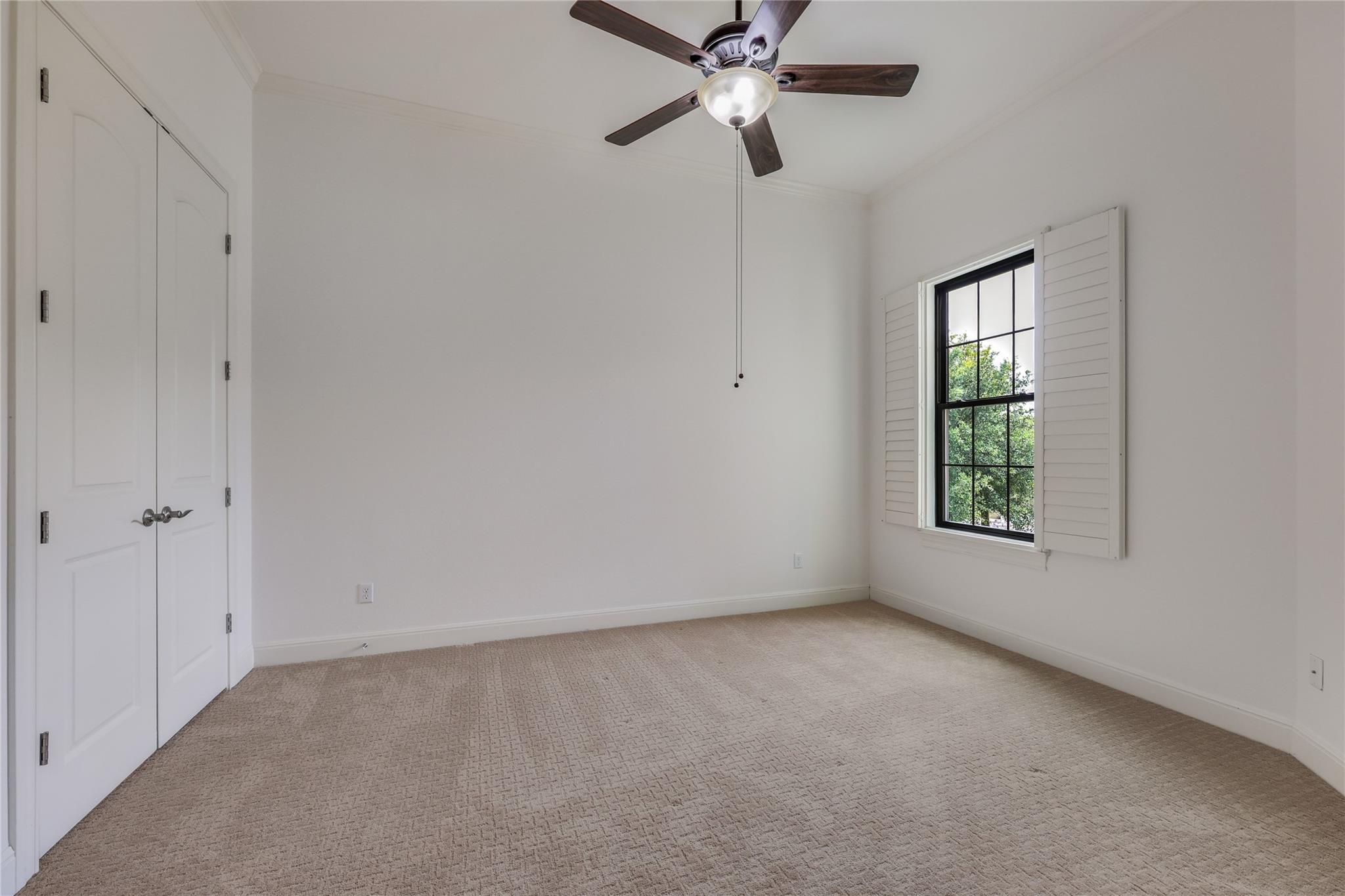 2210 University Club DR # 10A
