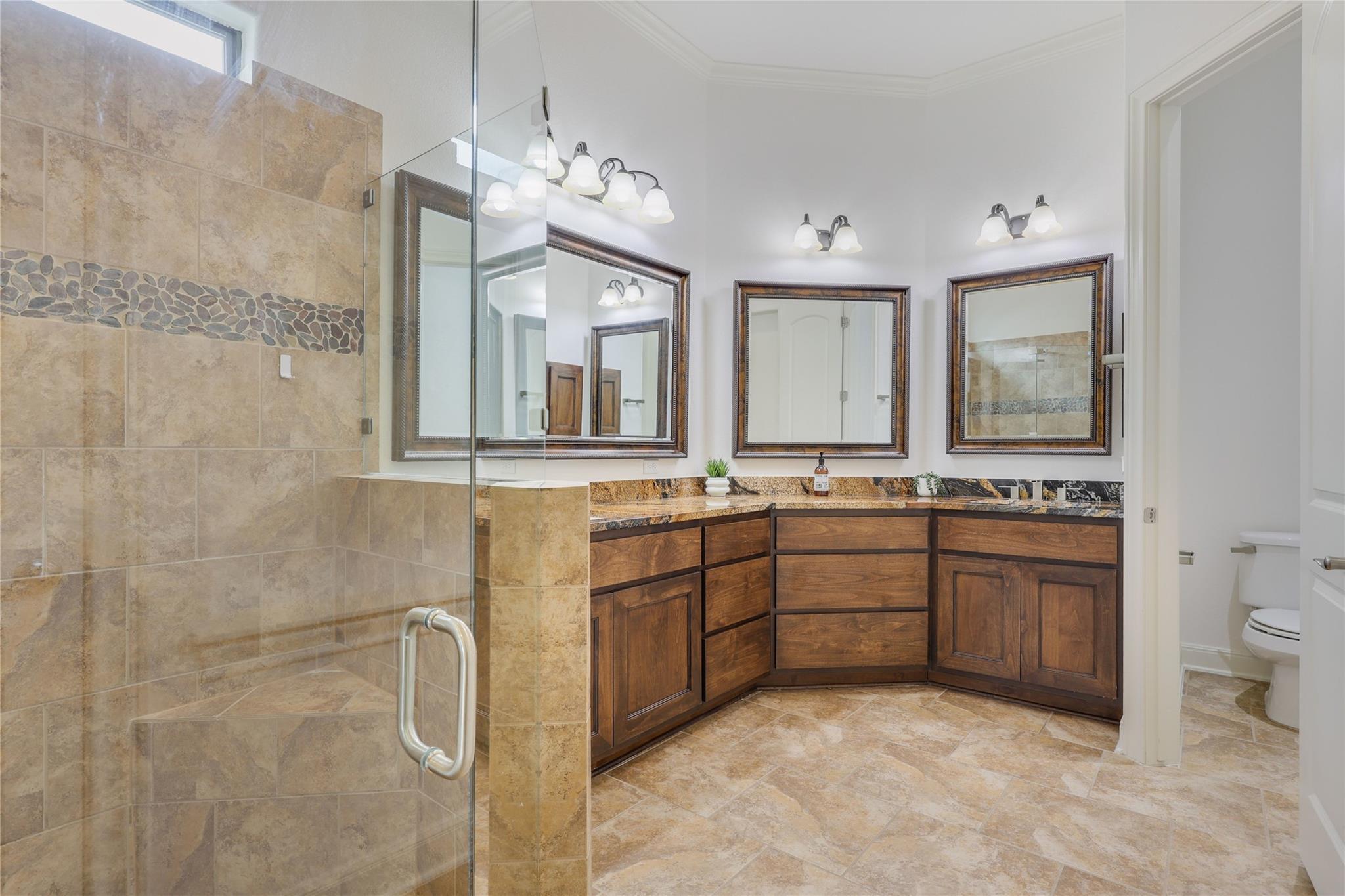 2210 University Club DR # 10A