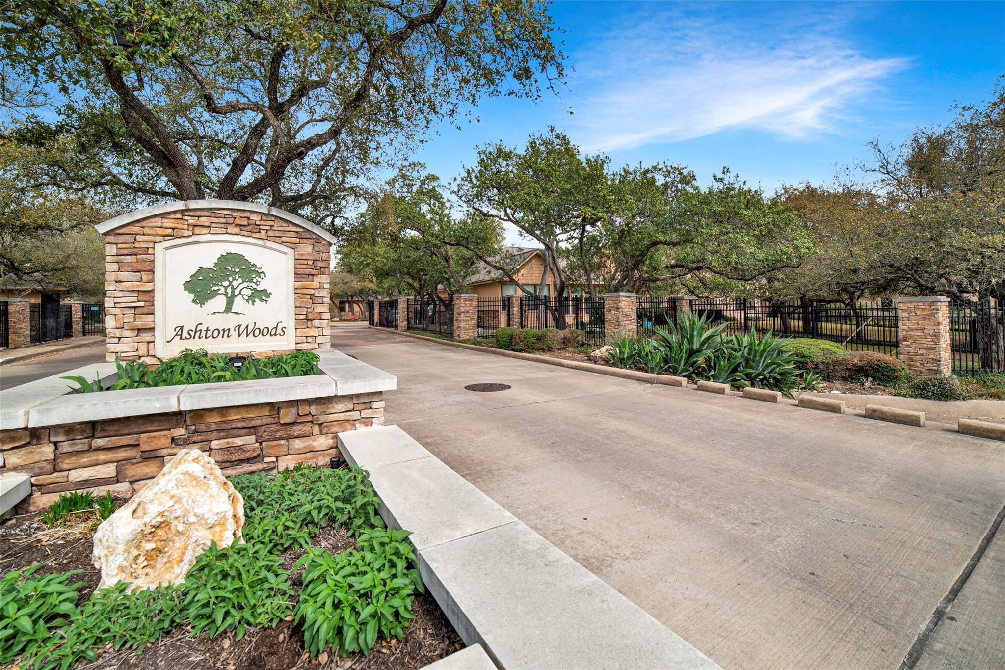 13800 Ashton Woods CIR