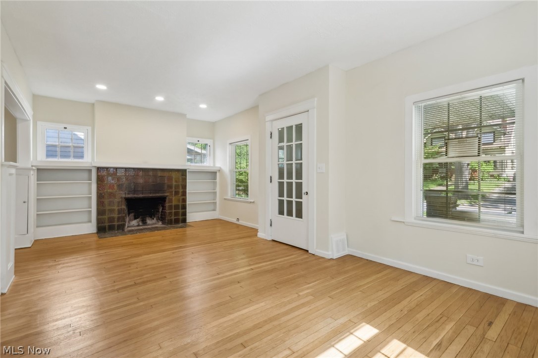 3175 Oak Road