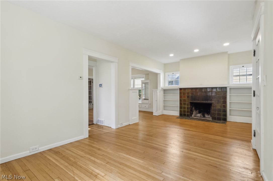 3175 Oak Road