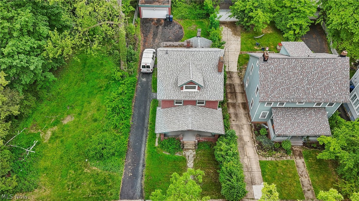 3175 Oak Road