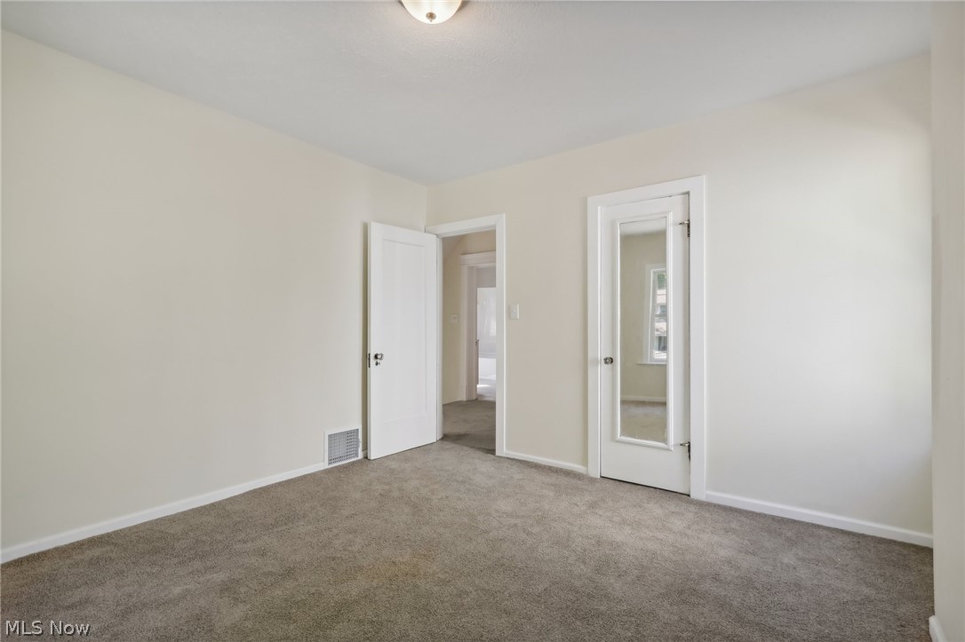 3175 Oak Road