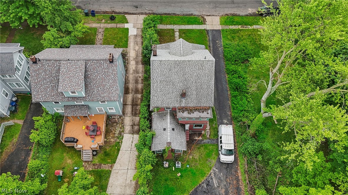 3175 Oak Road
