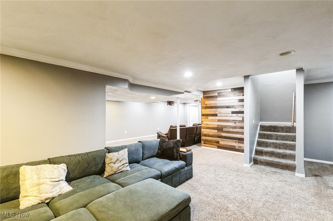 340 Woodbridge Glen