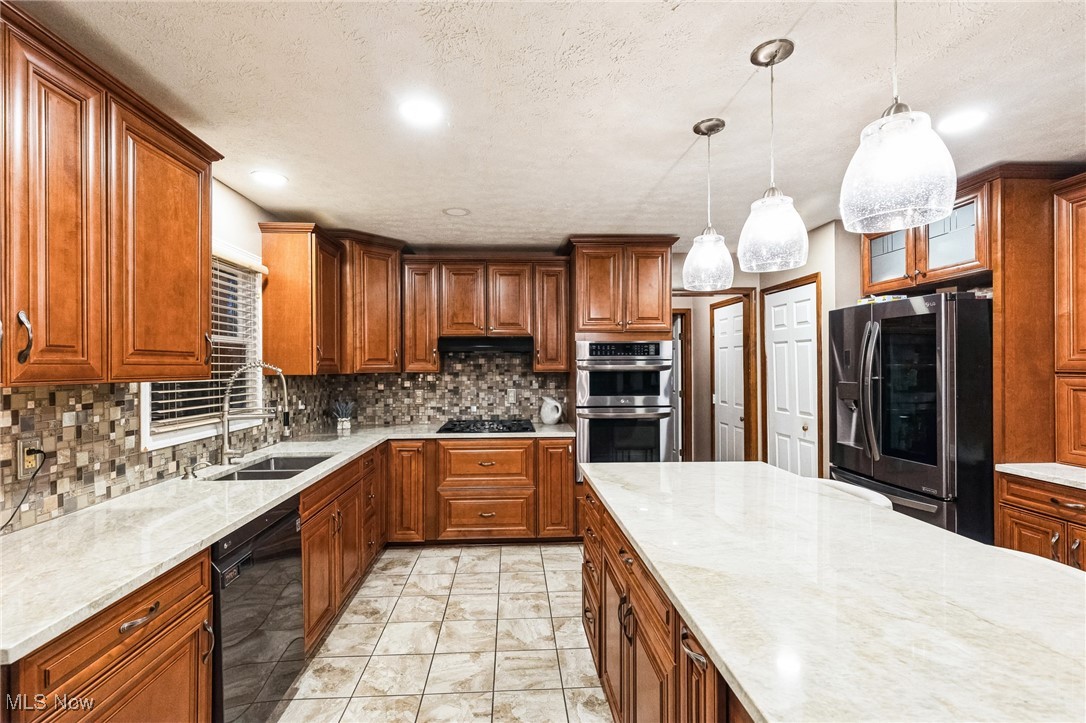 340 Woodbridge Glen
