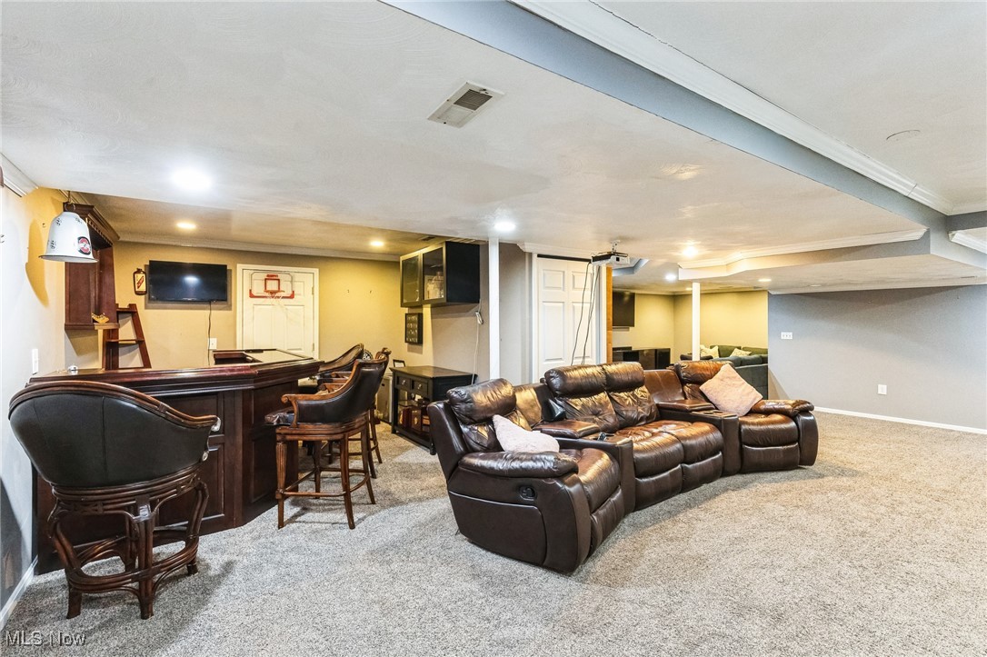 340 Woodbridge Glen