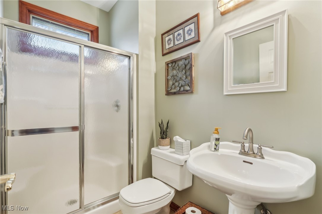 342 Woodbridge Glen