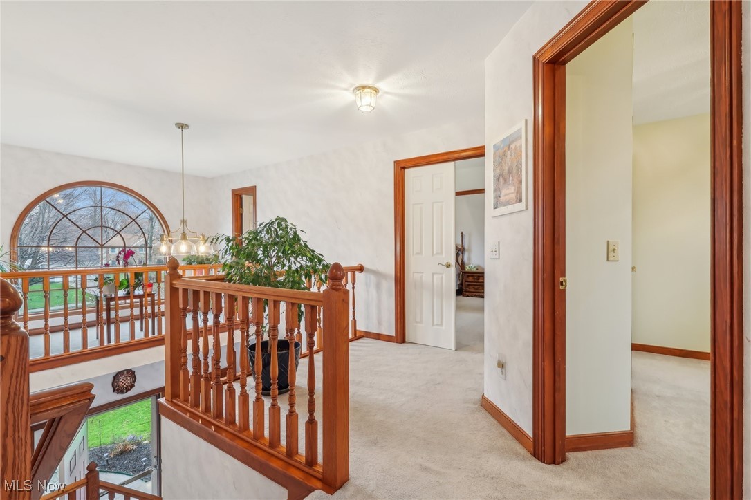 342 Woodbridge Glen
