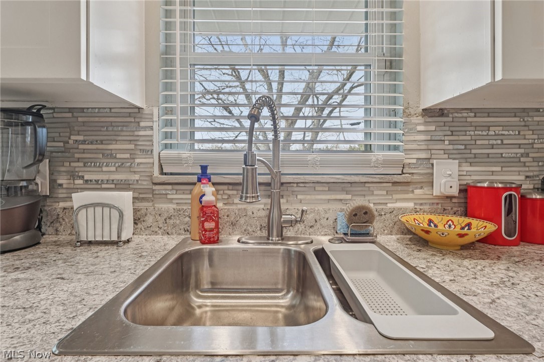 5512 Carol Jean Boulevard