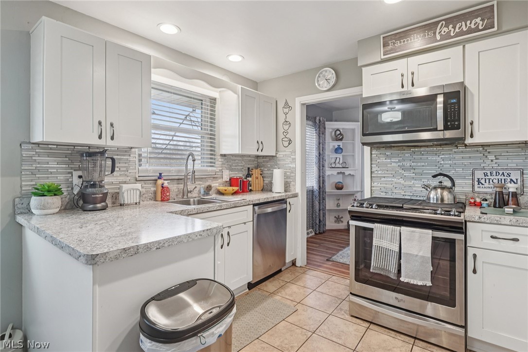 5512 Carol Jean Boulevard