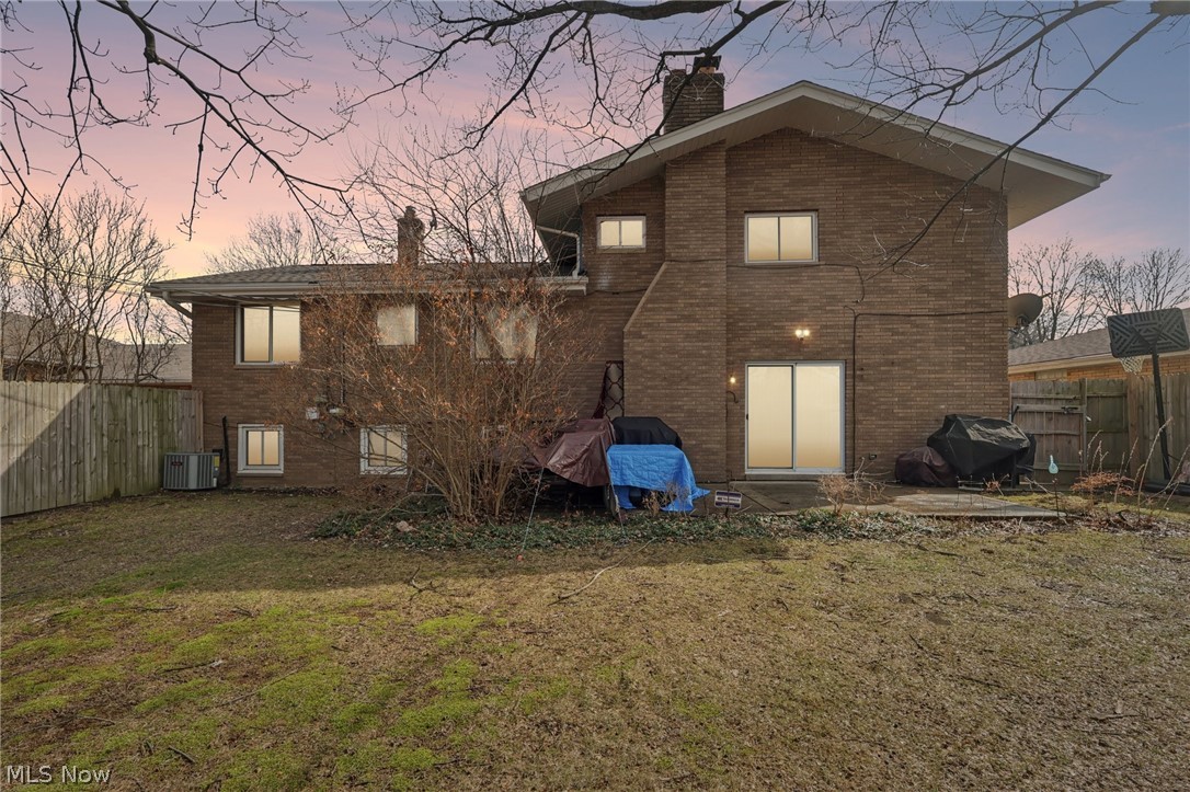 5512 Carol Jean Boulevard