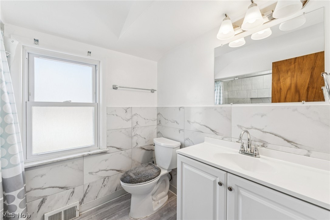 5039 Fairlawn Road