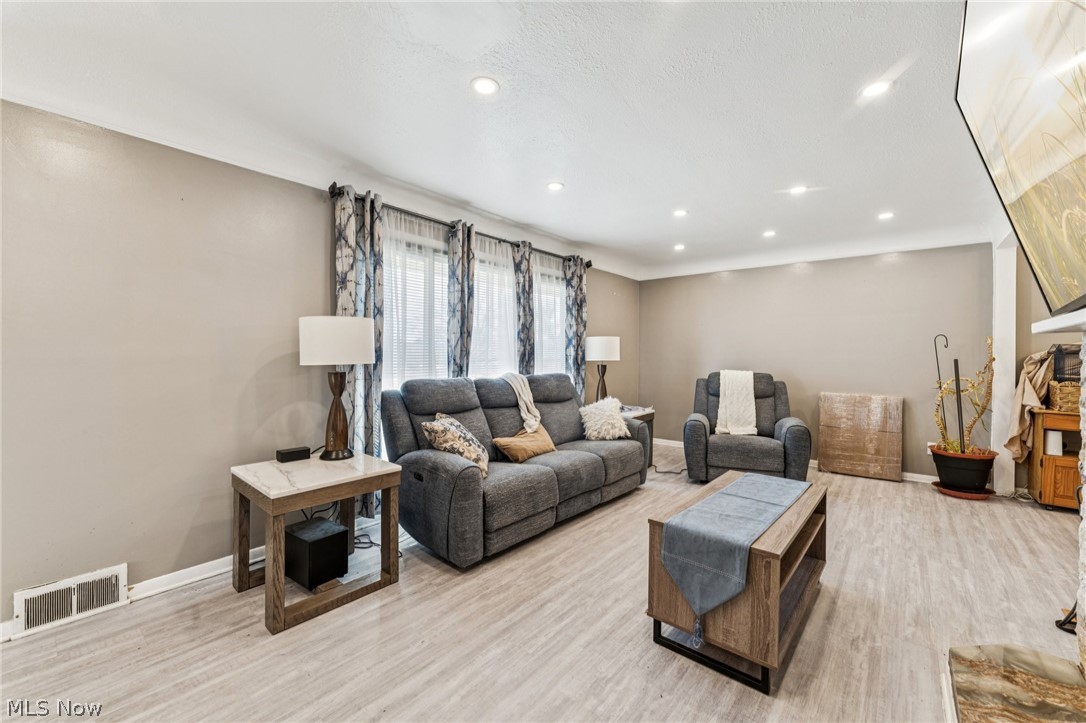 5039 Fairlawn Road
