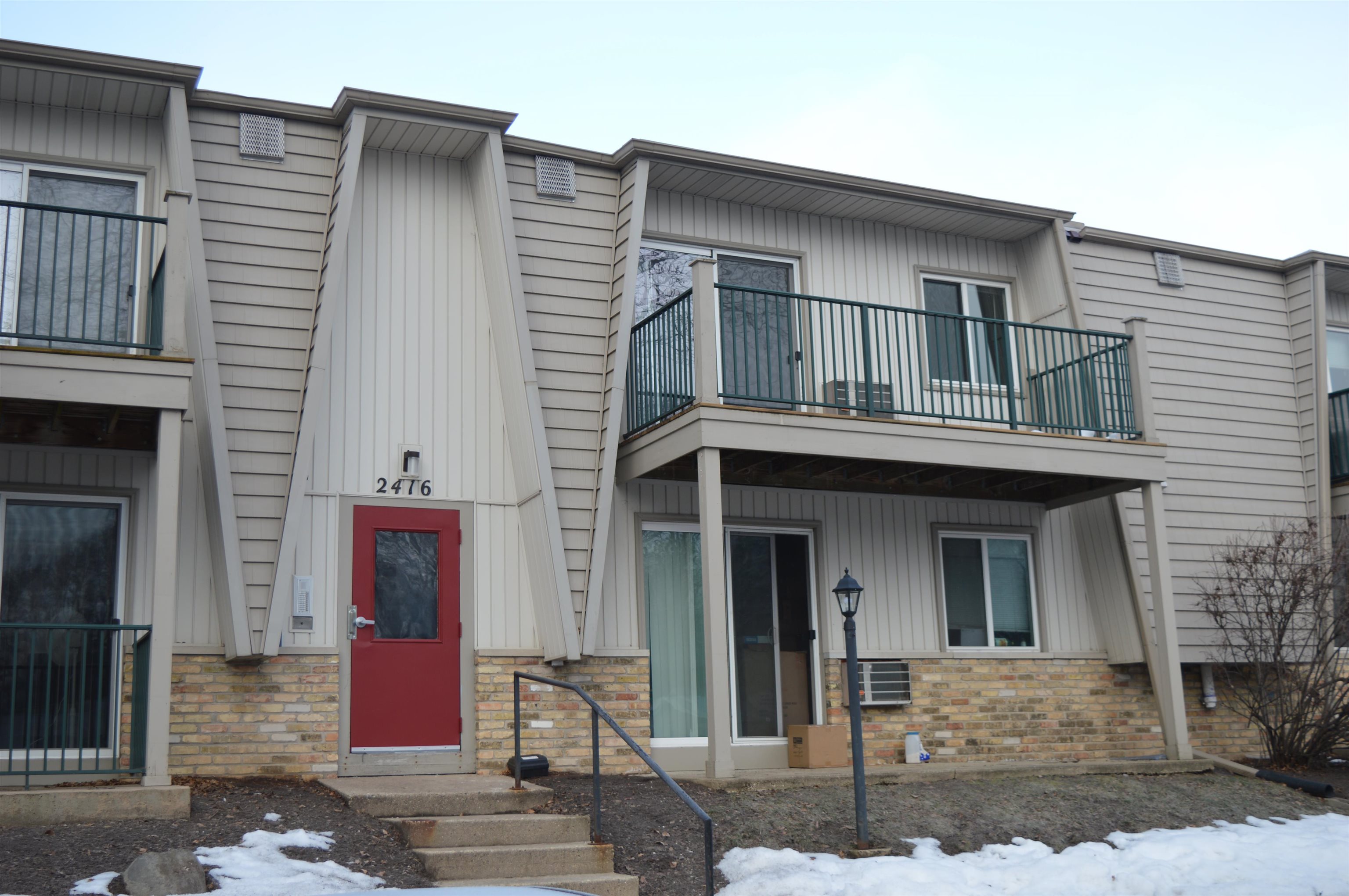 2416 Independence Lane 205