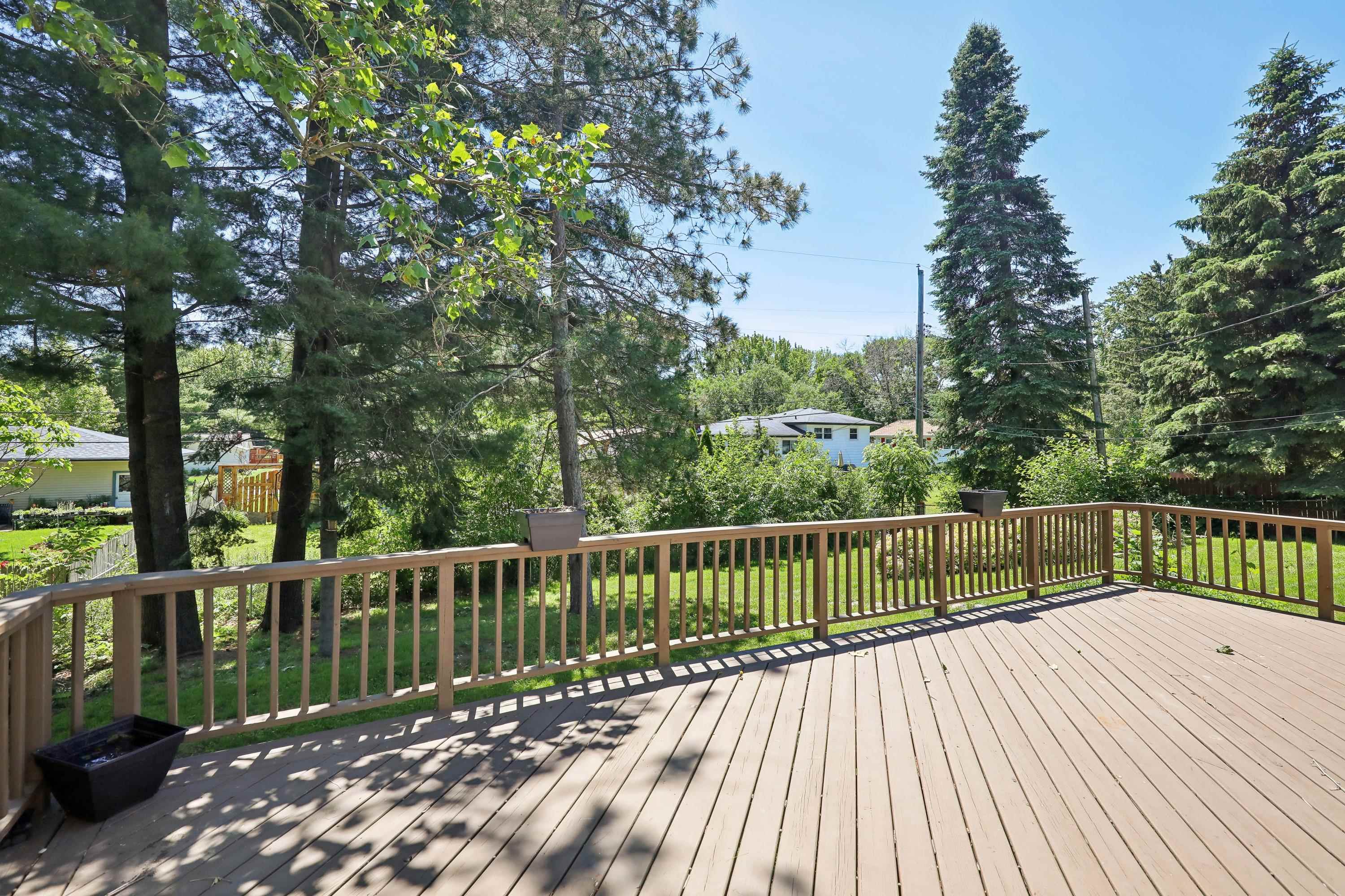 1105 Sequoia Trail